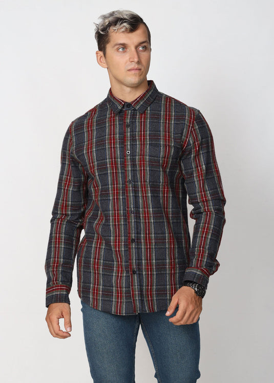 Carlo Casual Shirts: Our range of casual shirts is perfect for everyday wear. From classic designs to bold patterns, our shirts are made with breathable fabrics and comfortable fits.