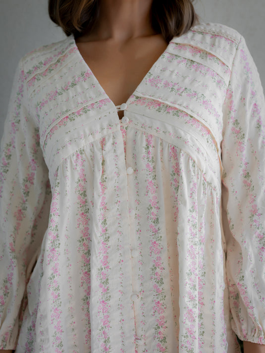 V neck long sleeve flowy dress