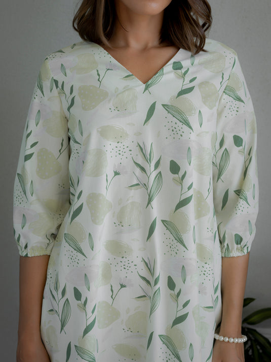 Printed V neck dress