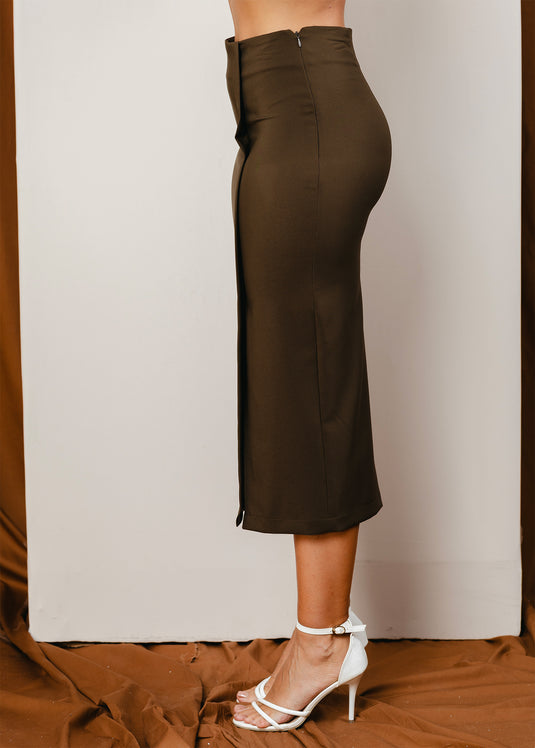Midi length pencil skirt with side pleat