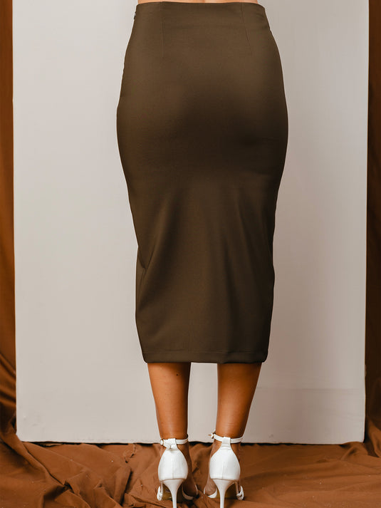 Midi length pencil skirt with side pleat