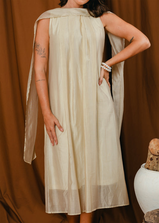 Sleeveless midi length dress with tie detailing