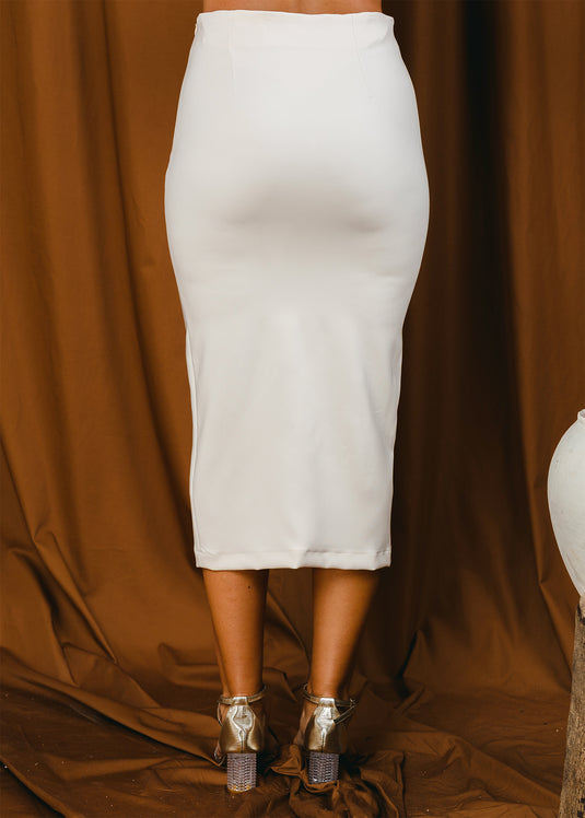 Midi length pencil skirt with side pleat