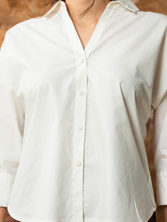 Basic shirt with three quarter sleeves