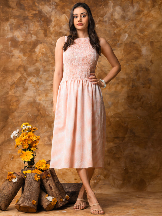 Sleeveless smocking dress