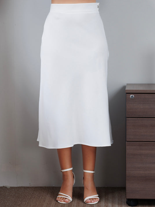 A line midi length skirt