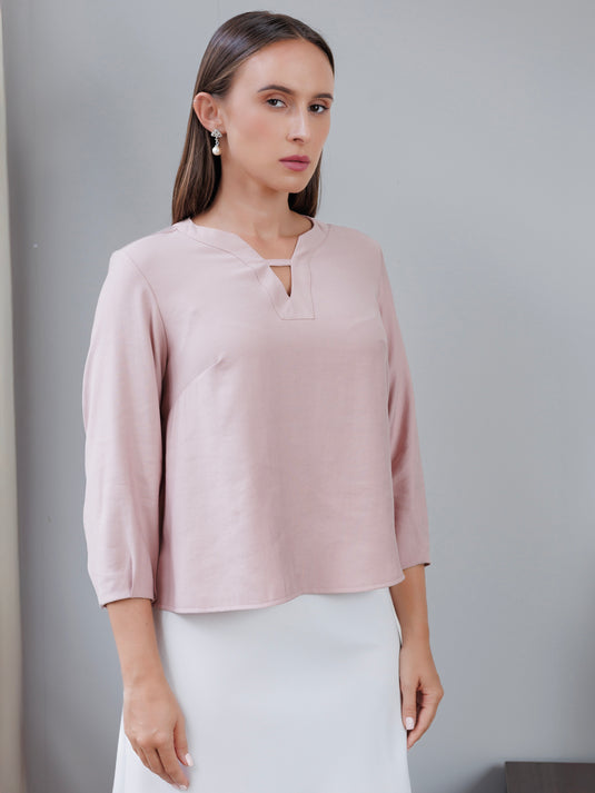Neck detailed blouse