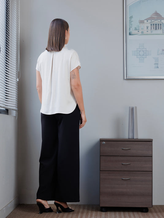 V neck blouse front pleat