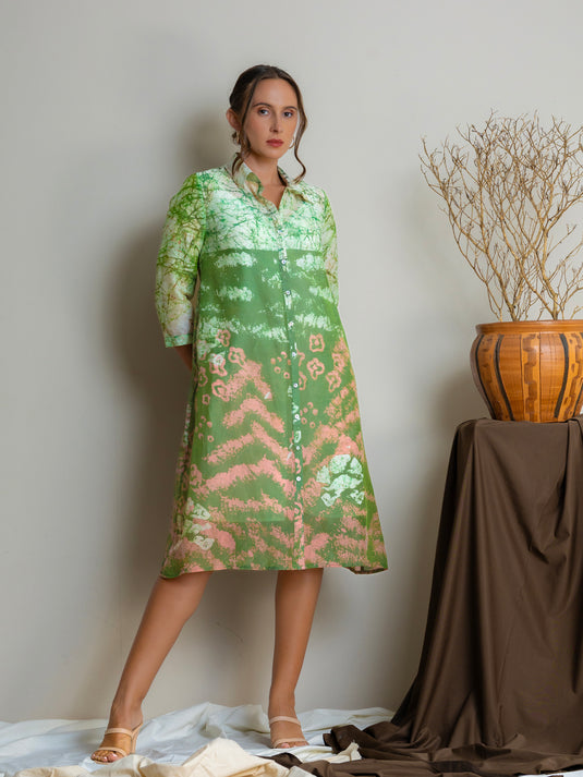 Collared button-down Batik  shirt dress dress