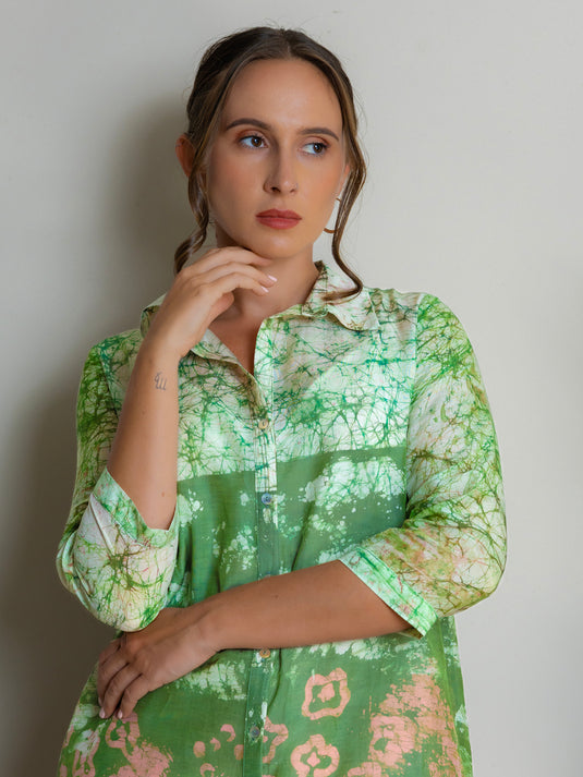 Collared button-down Batik  shirt dress dress