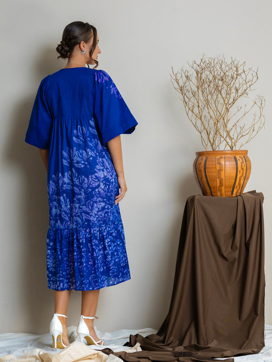 Bell sleeve ruffle hem batik dress
