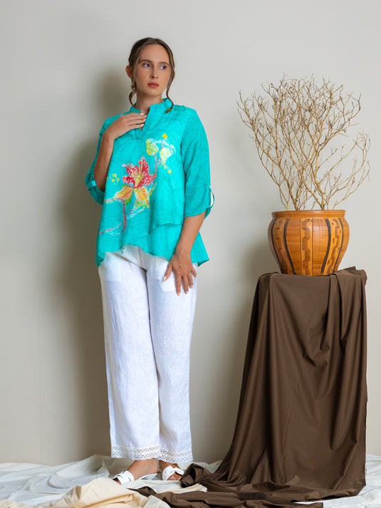 Batik sik paint floral top