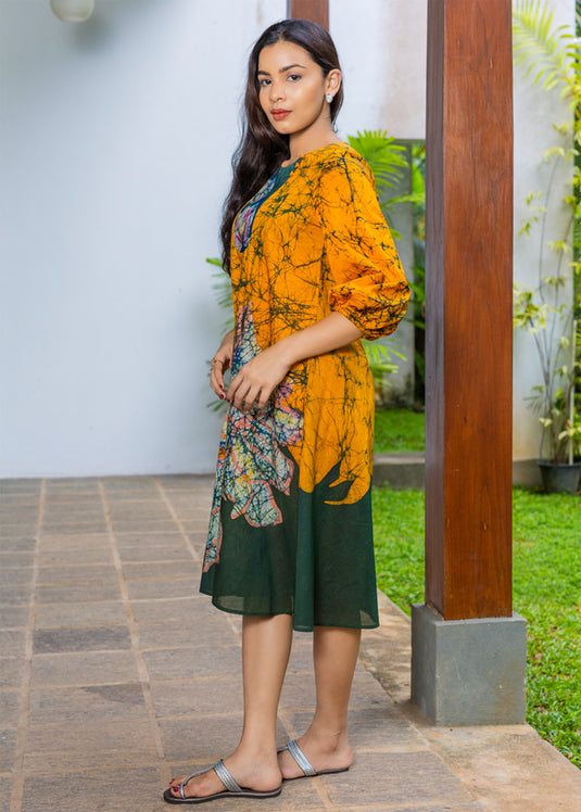 Batik Floral Dress Detailed With Front Yolk