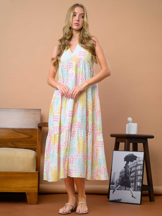 Printed sleeveless tiered dress with V neck