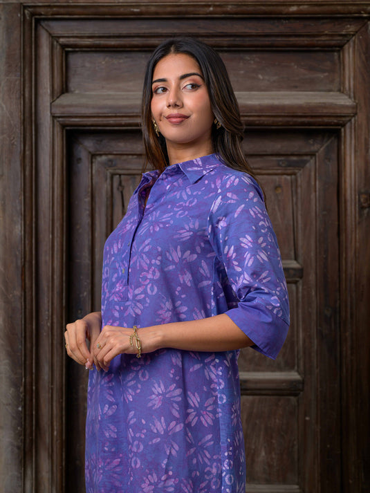 Side slits detailed batik shirt dress