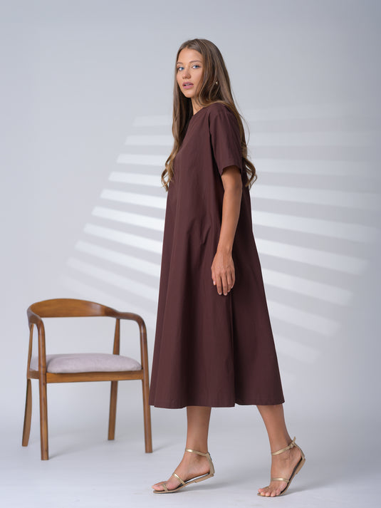 Round neck trapeze midi dress