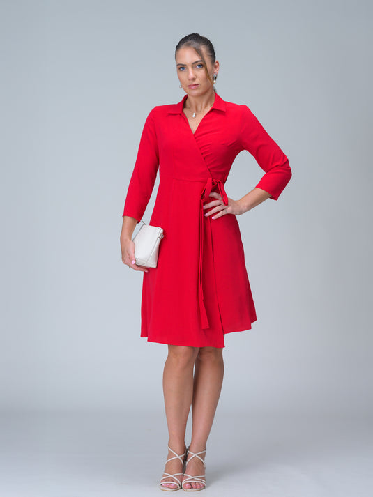 Wrap dress with collar
