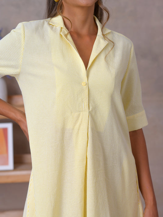 Trapeze midi dress wih short placket