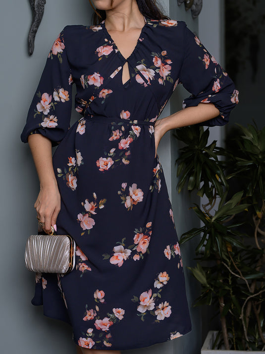 V neck printed dress