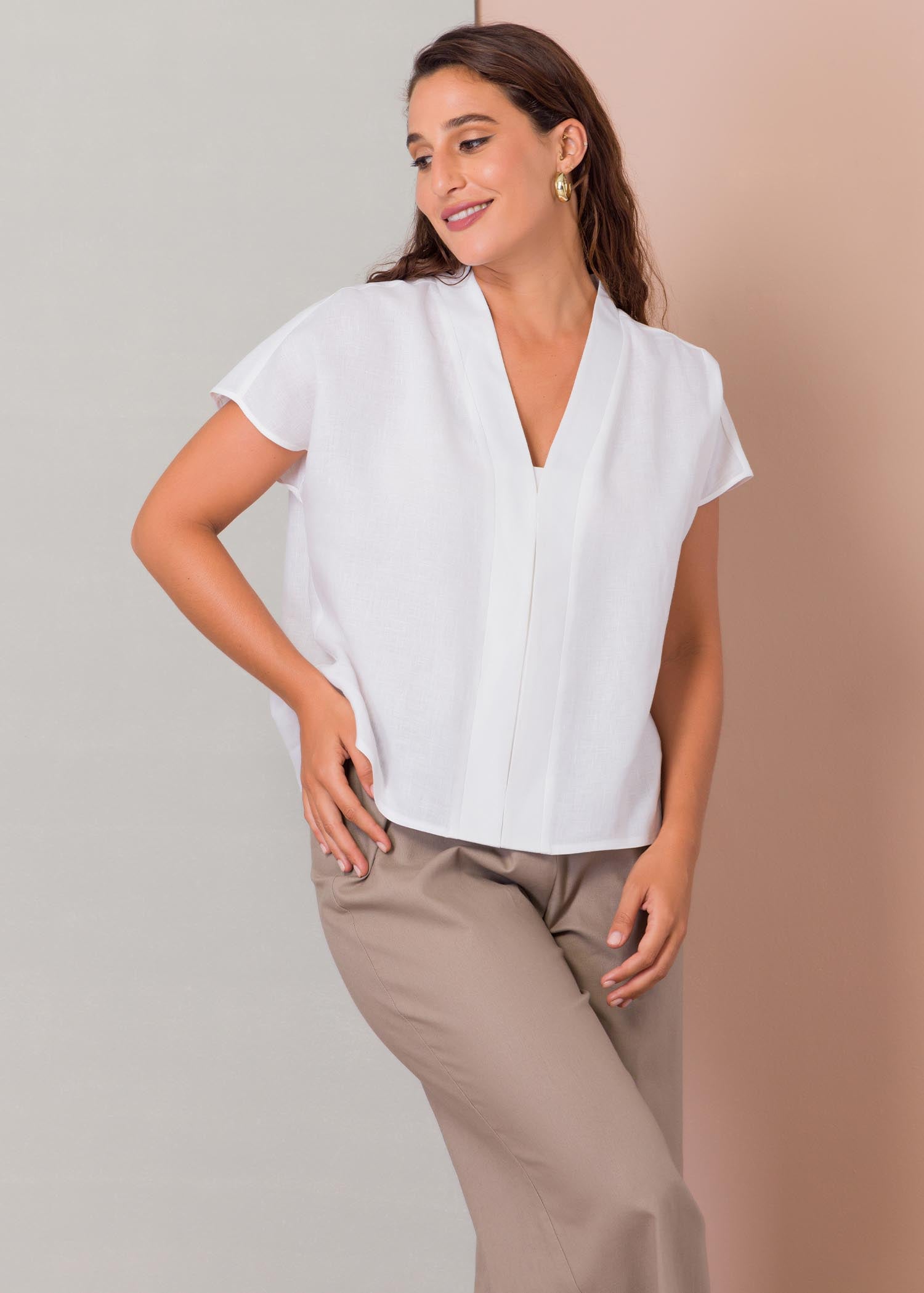 Extended shoulder blouse