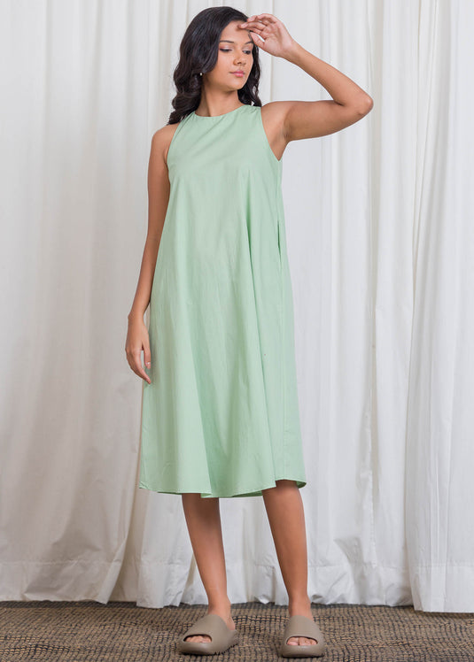 Back Elastic Detailed Sleeveless Trapeze Dress