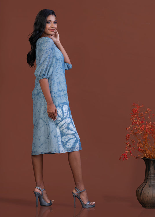 Batik A-line dress with puff sleeve