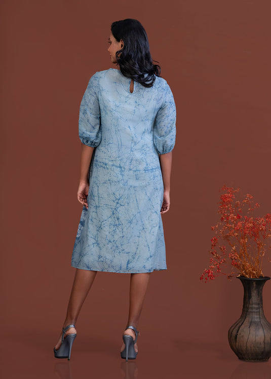 Batik A-line dress with puff sleeve