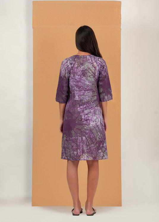 Lines printed batik dress