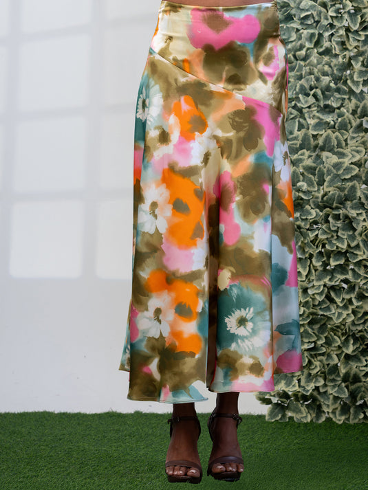 Fit & flare skirt with yoke panel