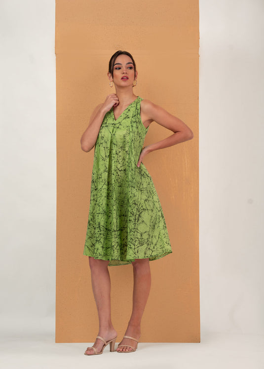 Back flowers  printed sleeveless dress
