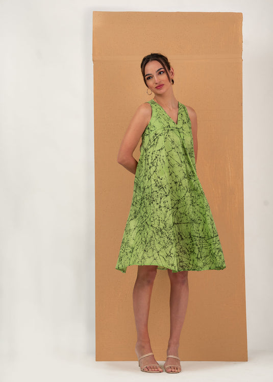 Back flowers  printed sleeveless dress