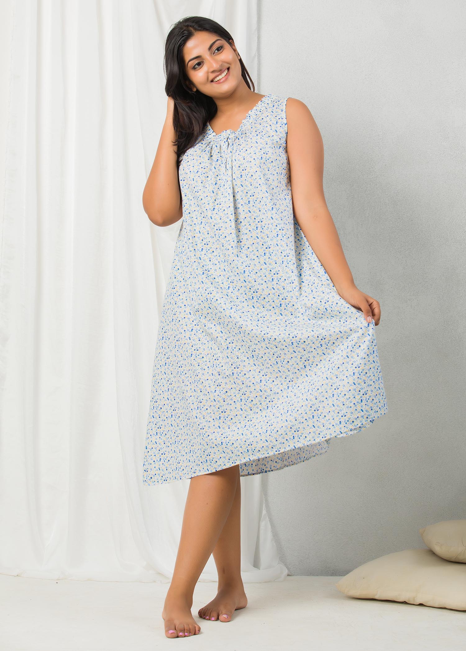 Frill detailed nightgown