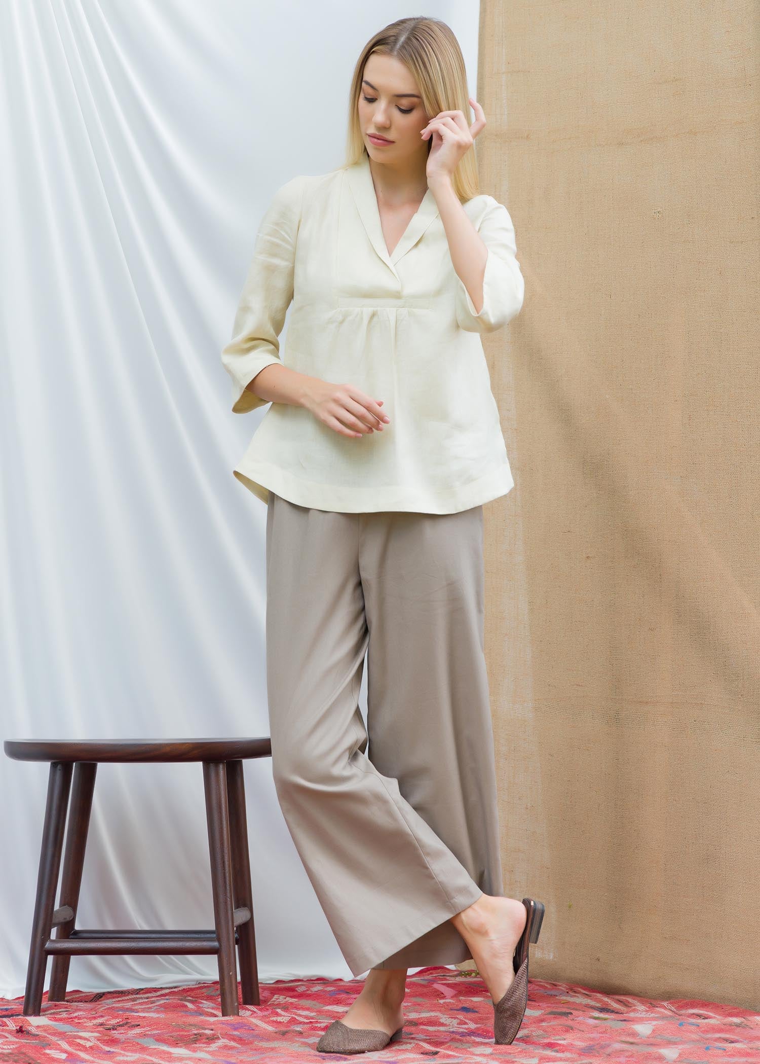 Front yoke blouse with three quarter sleeves
