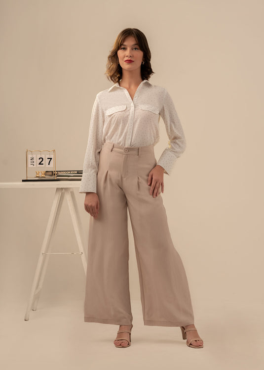 Basic long sleeve shirt with front flaps