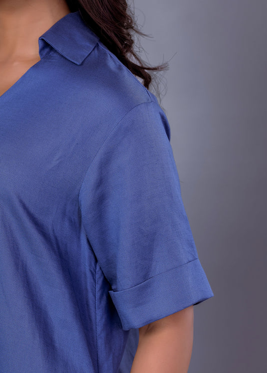 Basic short dress with collar