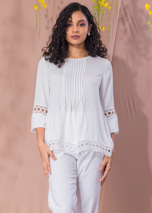 Pin Tuck Detailed White Blouse With Lace