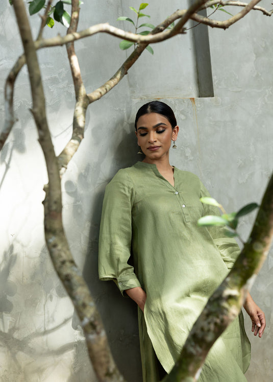 Long length kurtha top with sleeve detail