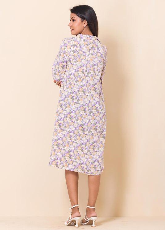 Printed volumy dress with collar