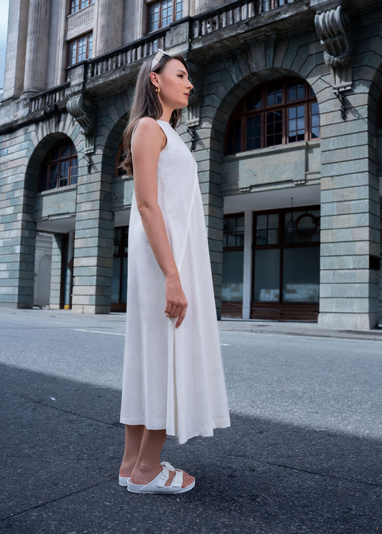 Sleeveless cut panel detailed midi dress