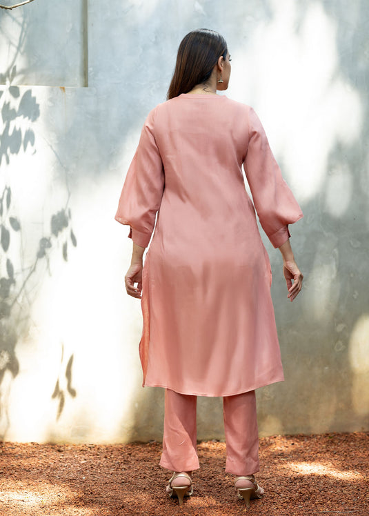 Long length kurtha top with sleeve detail