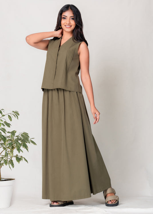 Pintuck Detailed Sleeveless Blouse