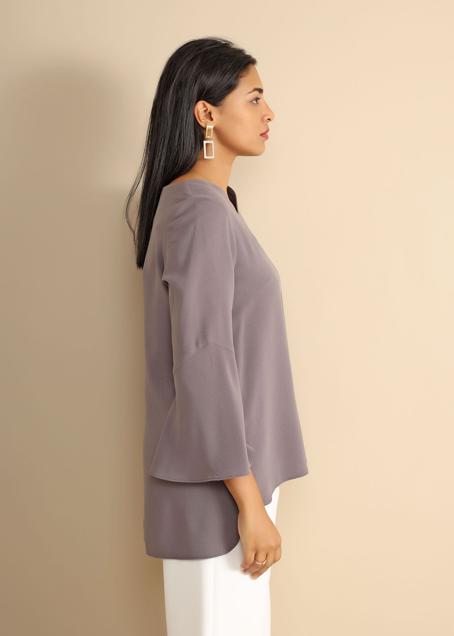 High Low Hem L/S Top With Frilled Cuff