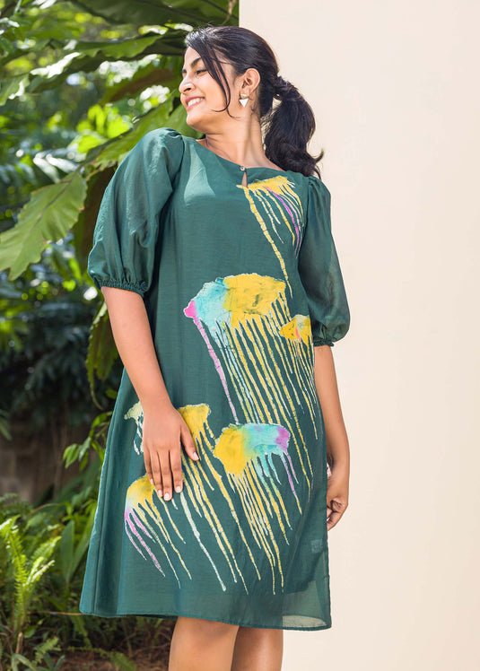 Batik jellyfish detailed puff sleeved dress