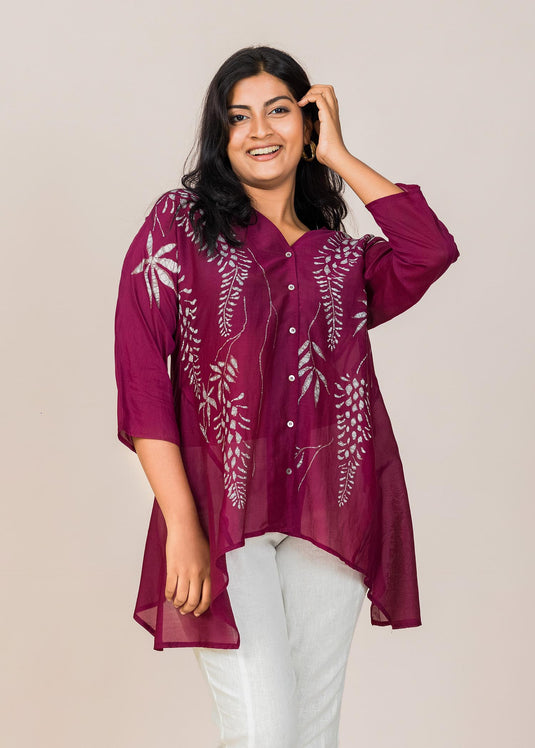 V-NECK FLORAL DETAILED BATIK TOP