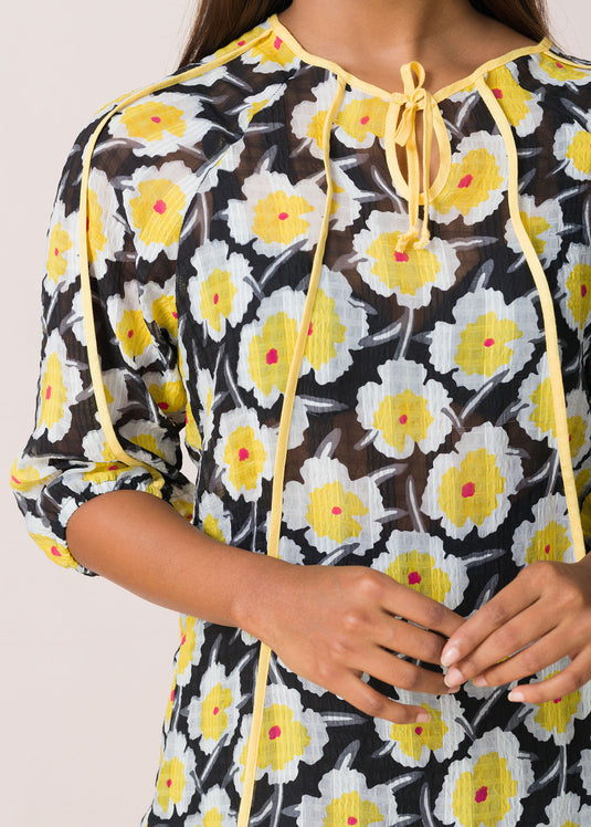 Piping Detail puff sleeve top