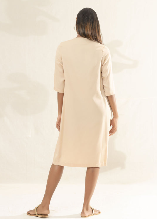 Mia 3/4 Sleeve Semi Fitted Dress