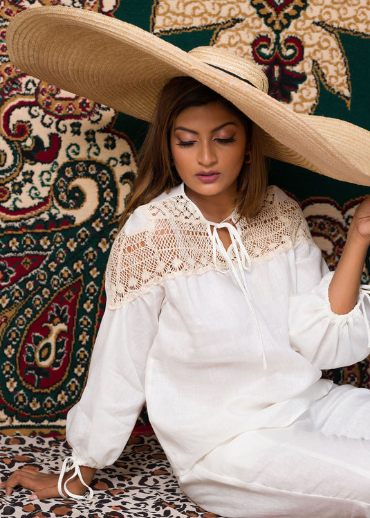 Voluminous L/S Raffia Blouse