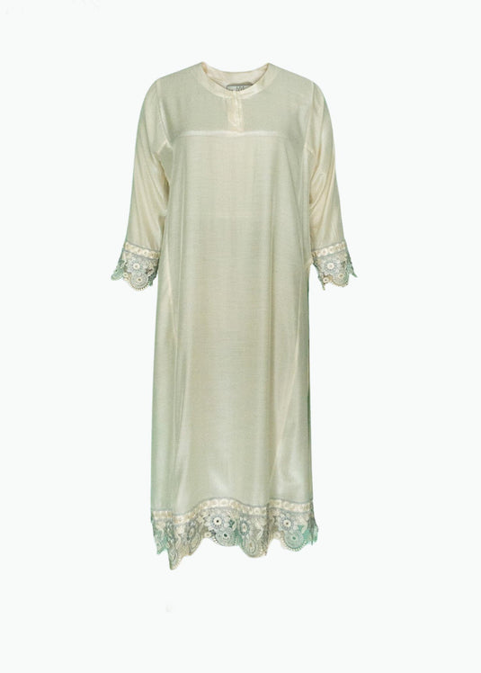 Long length kurtha with lac detail and side slits