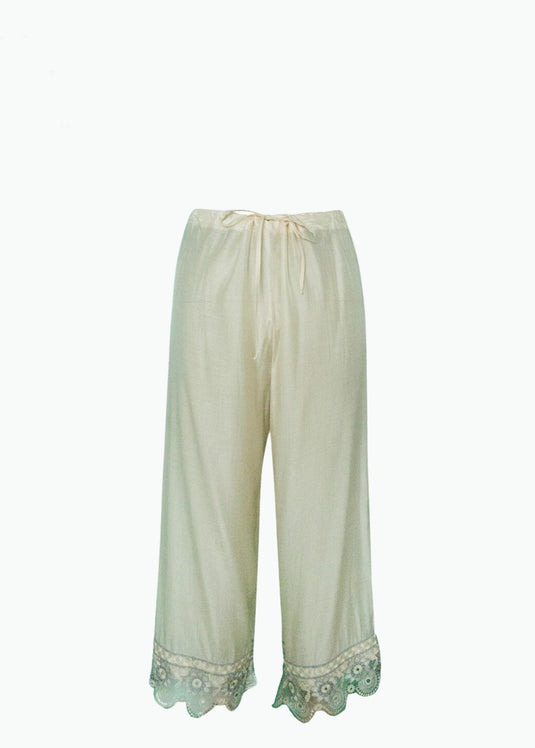 Pant with lace bottom