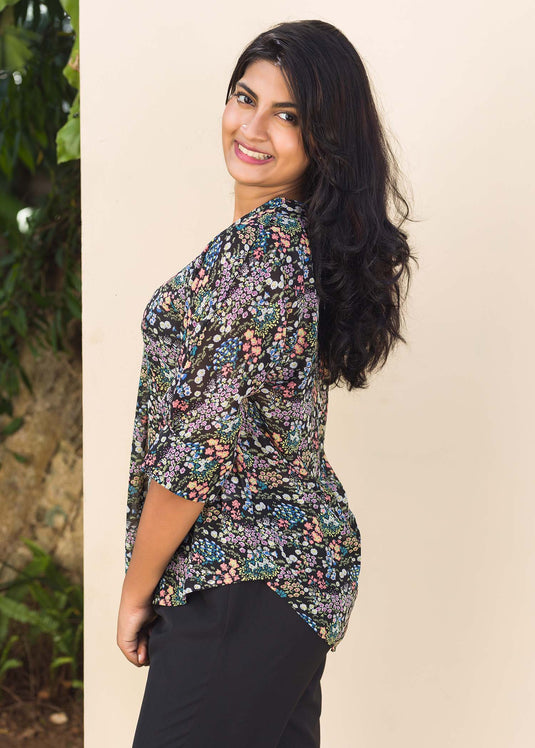 Front pleat detailed v-neck blouse